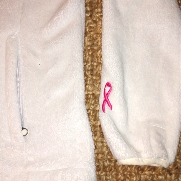 The North Face Breast Cancer Awareness Fleece - Picture 6 of 9
